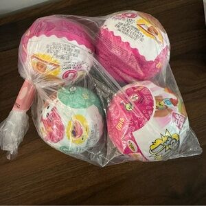 MGA Miniverse Series 3 Make It Mini Food Bundle 4 Balls Diner Cafe